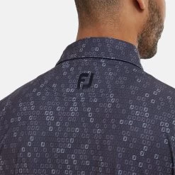 FootJoy Digital Camo FJ Print Lisle Golf Polo Shirt -Fairway Elite Sales Store FootJoy SS22 Digital Camo FJ Print Lisle Golf Polo Shirt Navy 88436 model 2